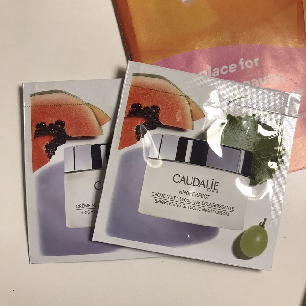 2*Caudalie Vinoperfect Brightening Glycolic Night Cream Sample Packet 2ml